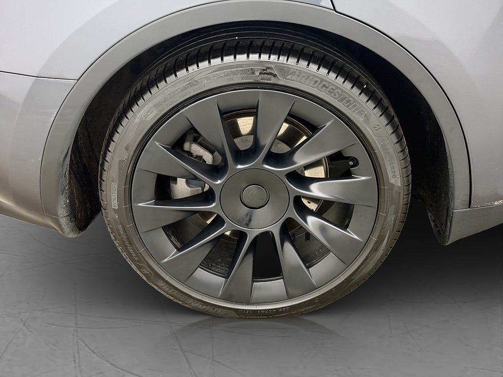 Vehicle Image 36