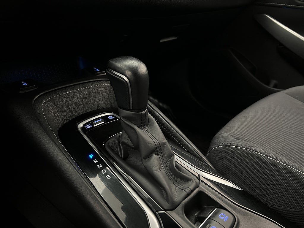 Vehicle Image 22