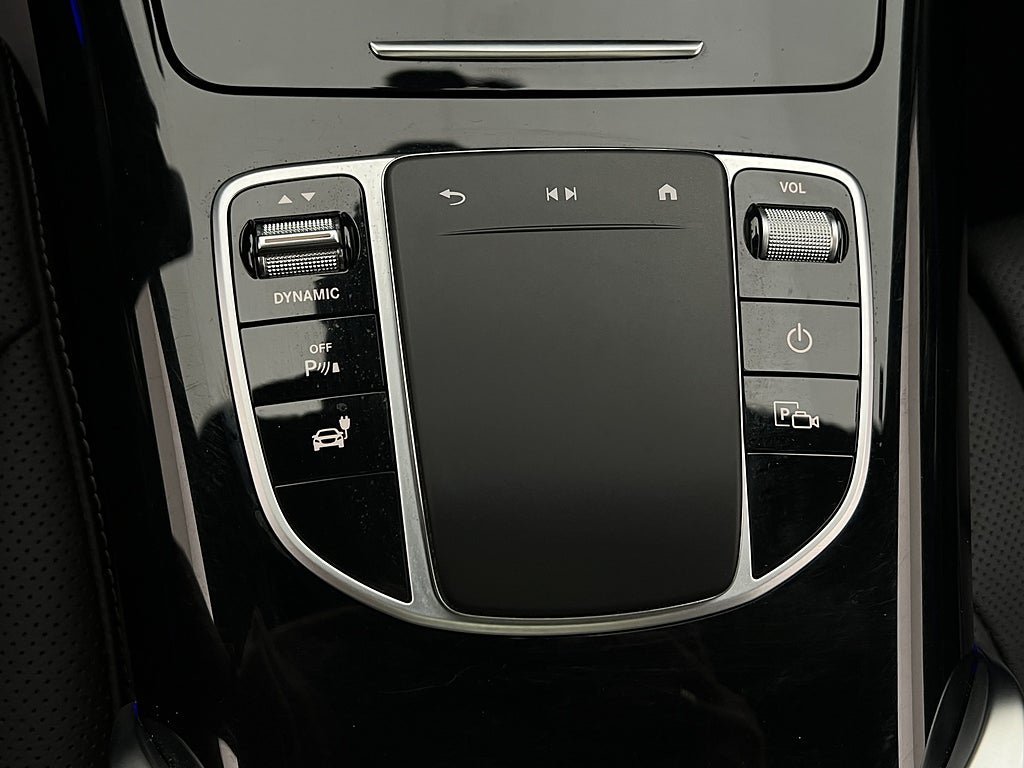 Vehicle Image 38
