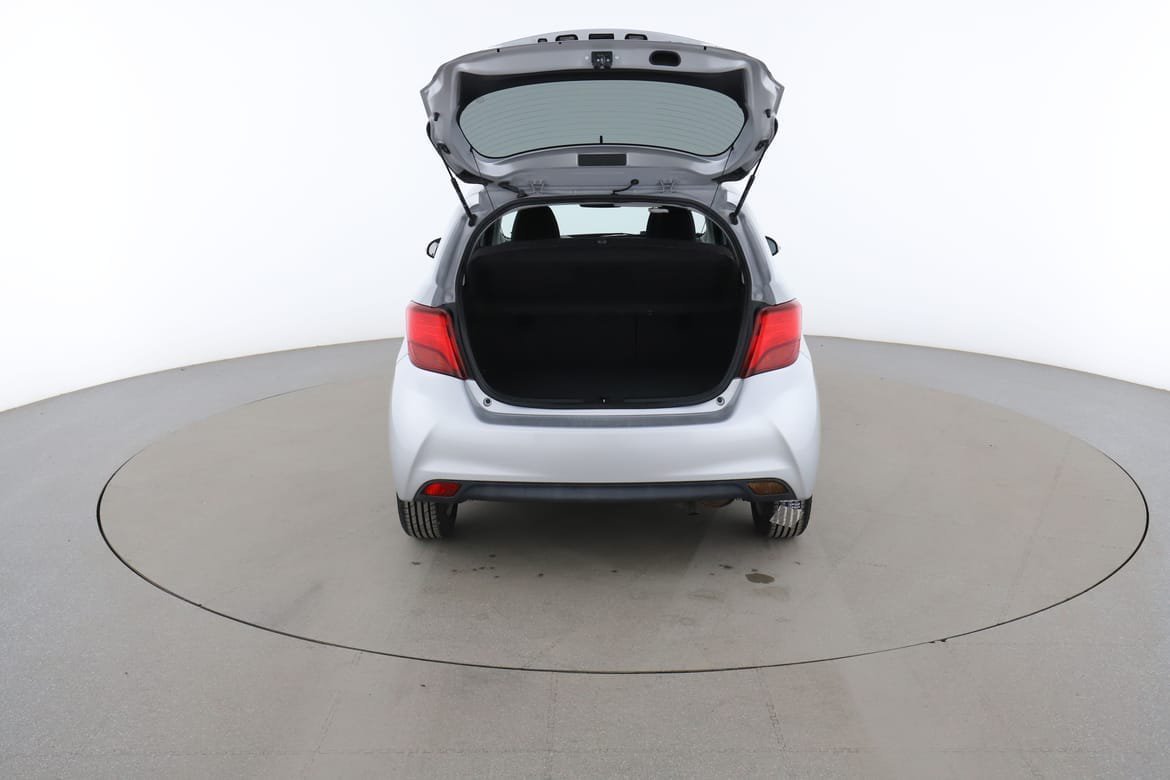 Vehicle Image 31