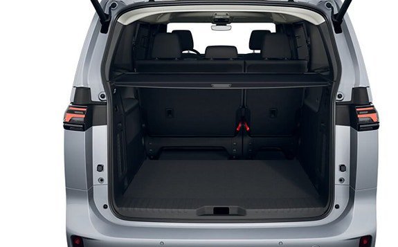 Vehicle Image 8