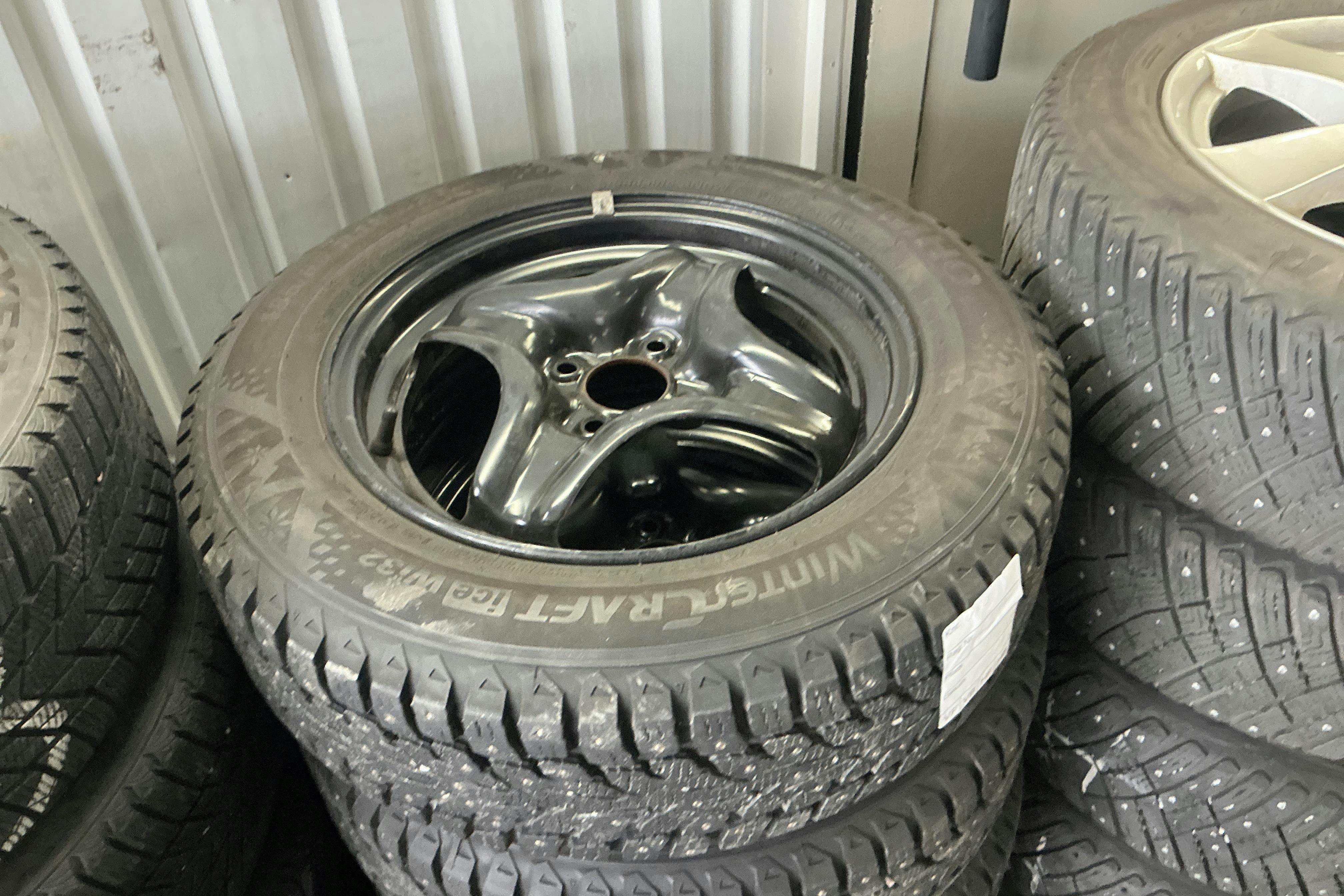 Vehicle Image 11