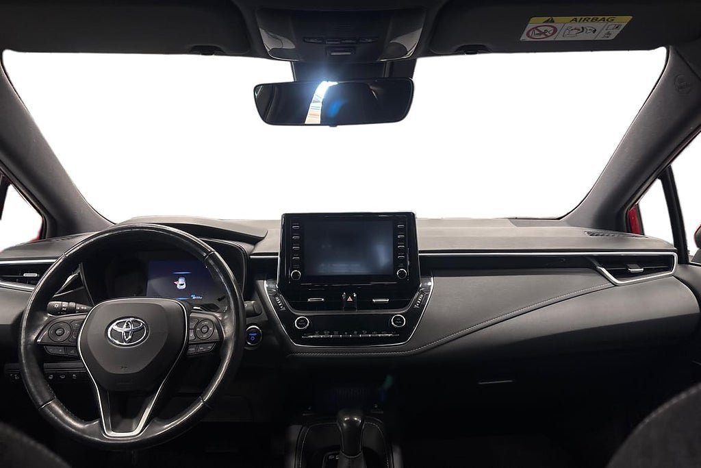 Vehicle Image 9