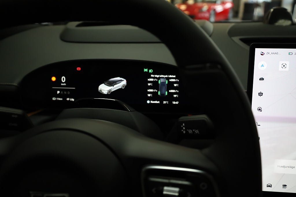 Vehicle Image 22