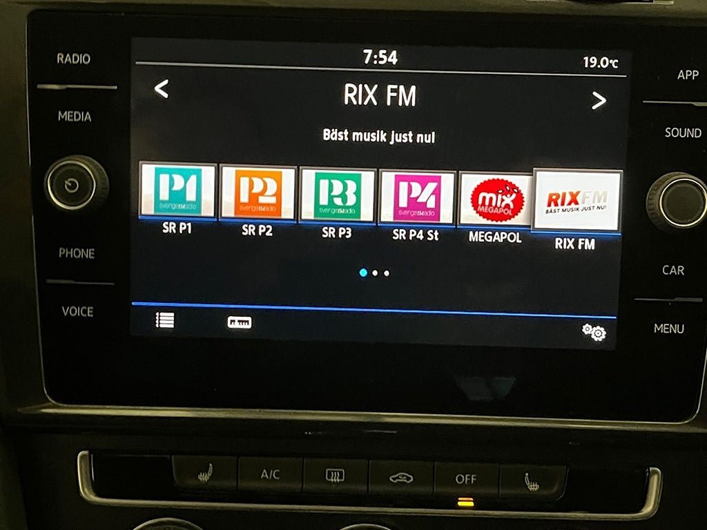 Vehicle Image 19