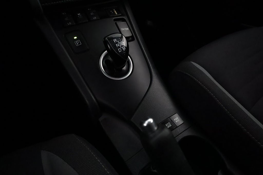 Vehicle Image 22