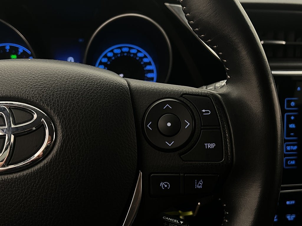 Vehicle Image 19