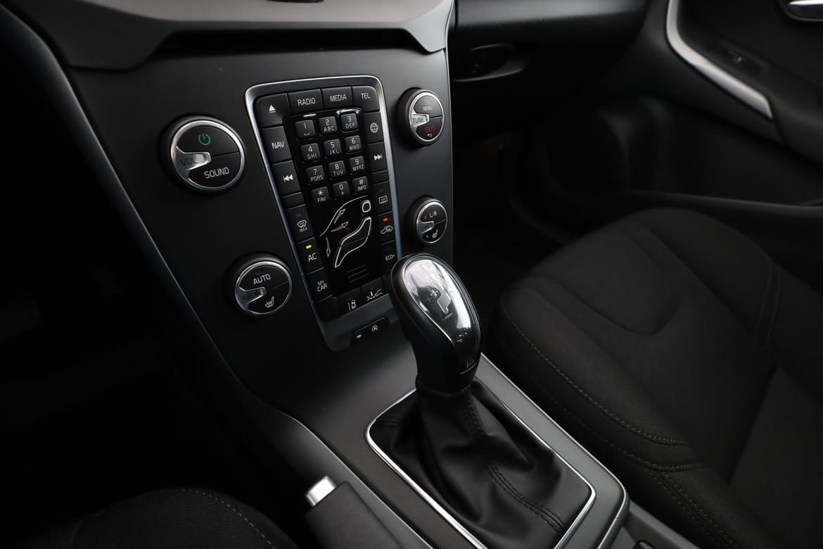 Vehicle Image 23