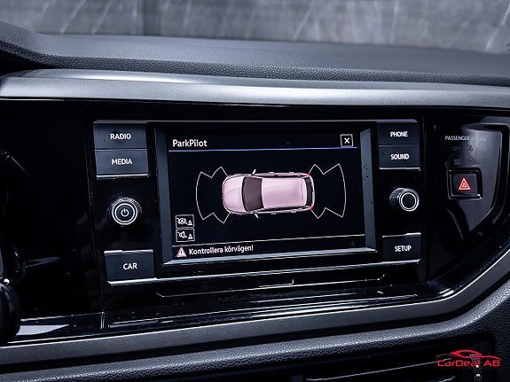 Vehicle Image 22