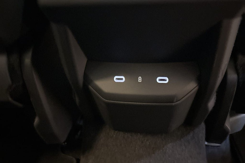 Vehicle Image 31