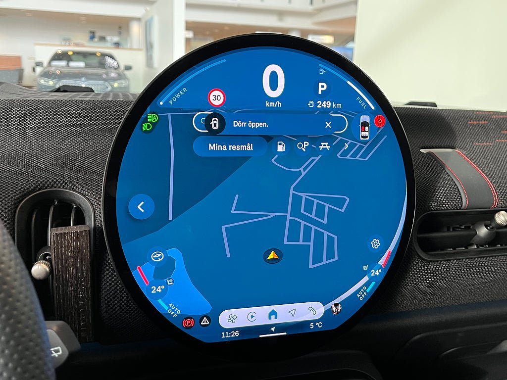 Vehicle Image 11