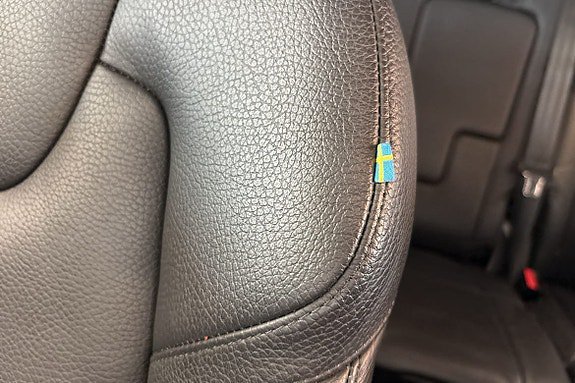 Vehicle Image 22
