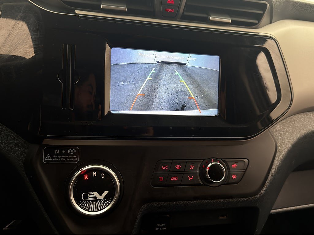 Vehicle Image 22