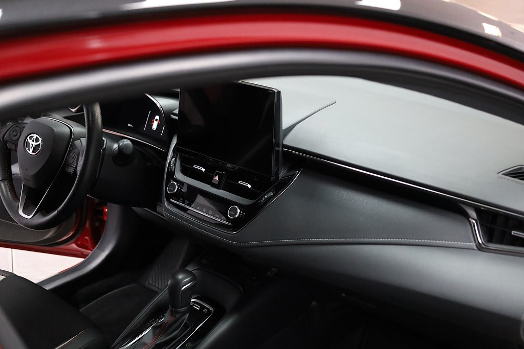 Vehicle Image 15