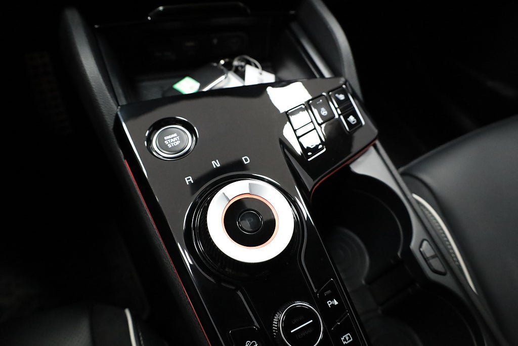 Vehicle Image 21