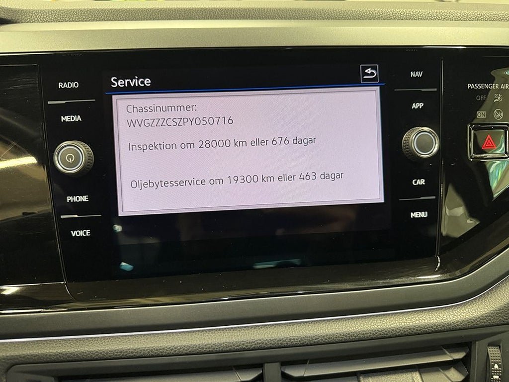 Vehicle Image 18