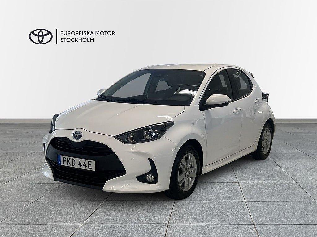 Vehicle Image 8