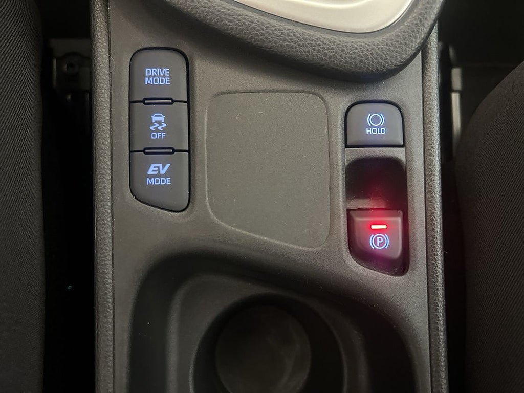 Vehicle Image 16