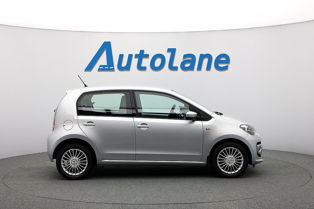 Vehicle Image 9
