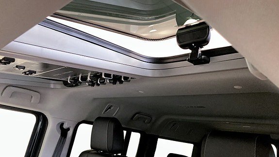 Vehicle Image 13