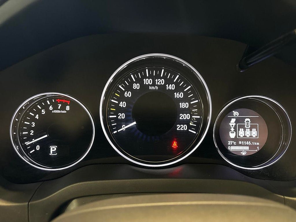 Vehicle Image 16