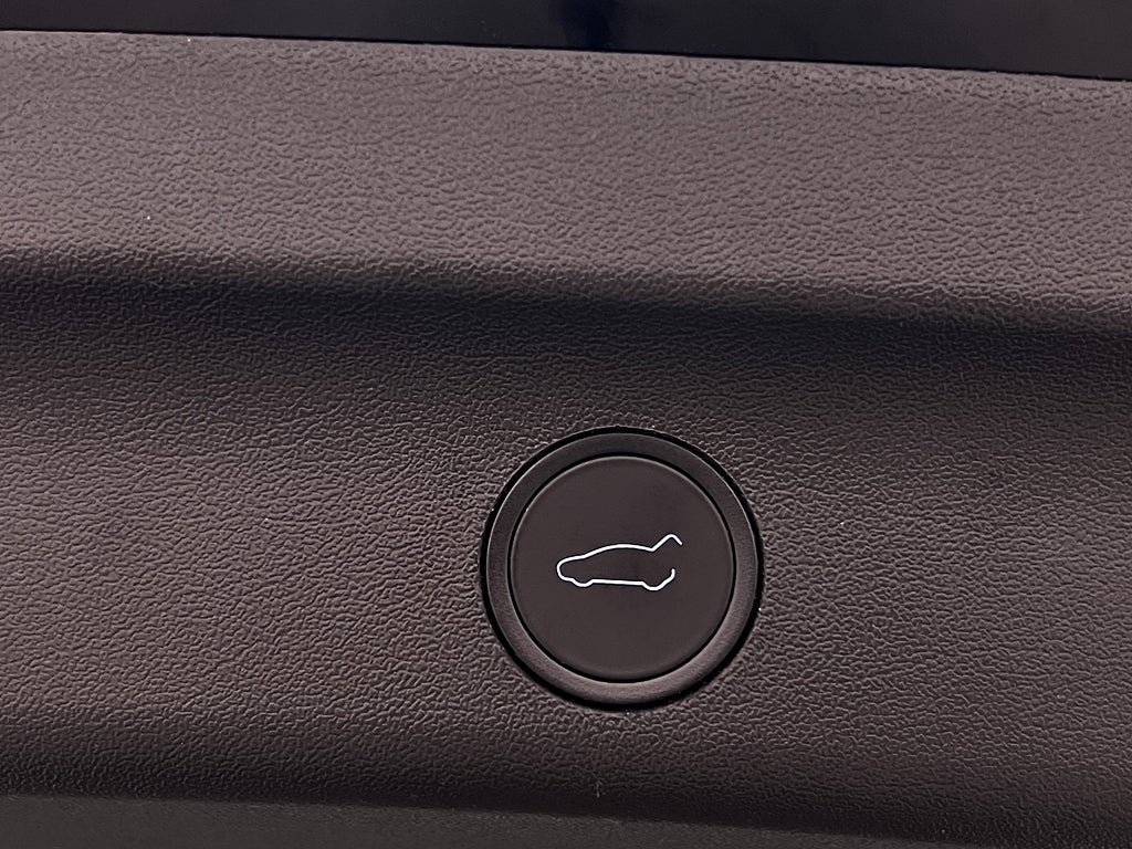 Vehicle Image 27