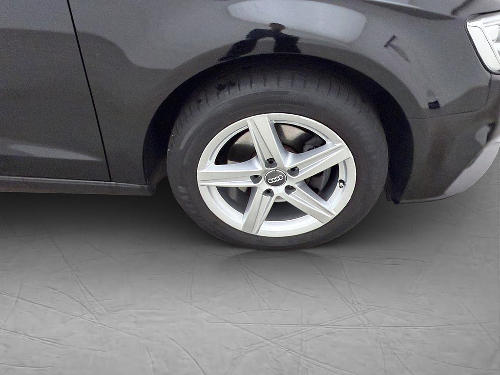 Vehicle Image 31