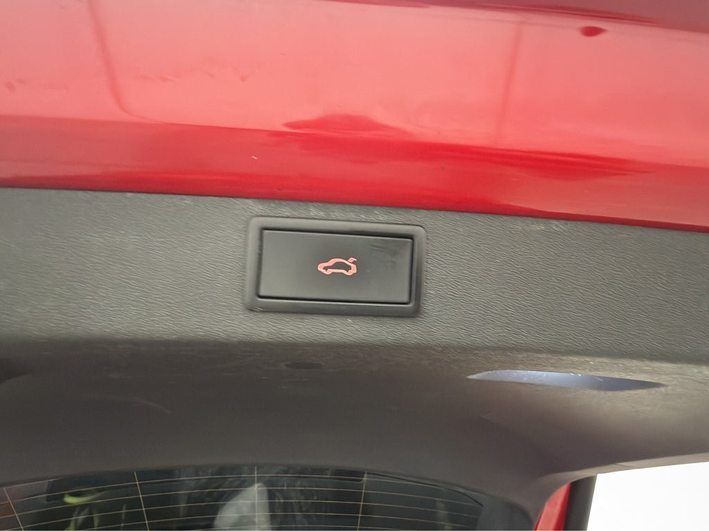 Vehicle Image 37