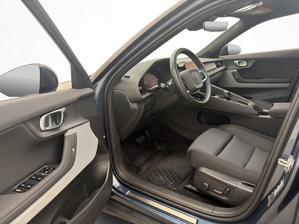 Vehicle Image 17