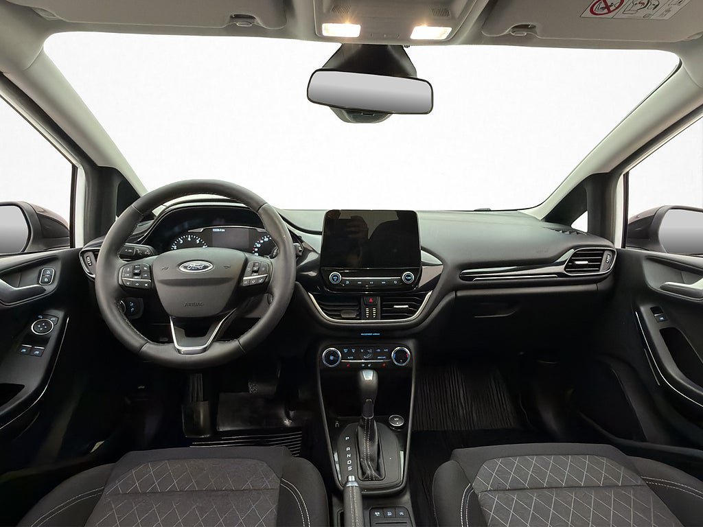 Vehicle Image 12