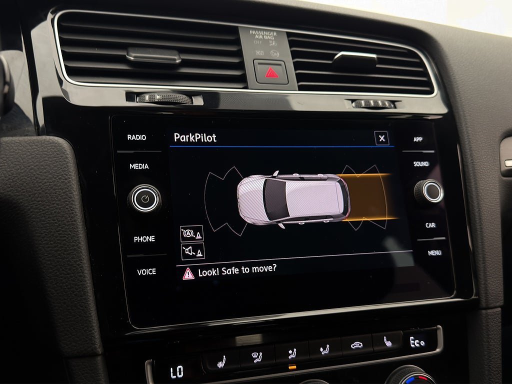 Vehicle Image 23