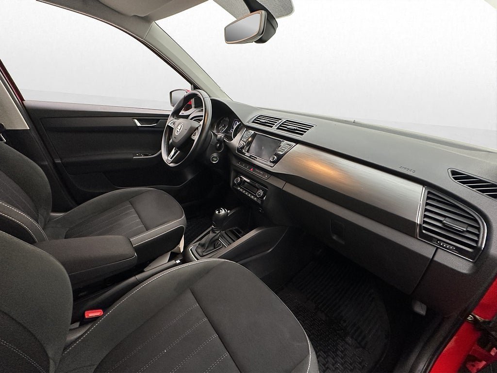 Vehicle Image 21