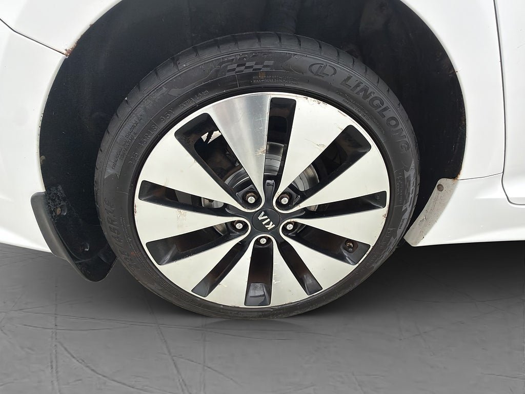 Vehicle Image 33