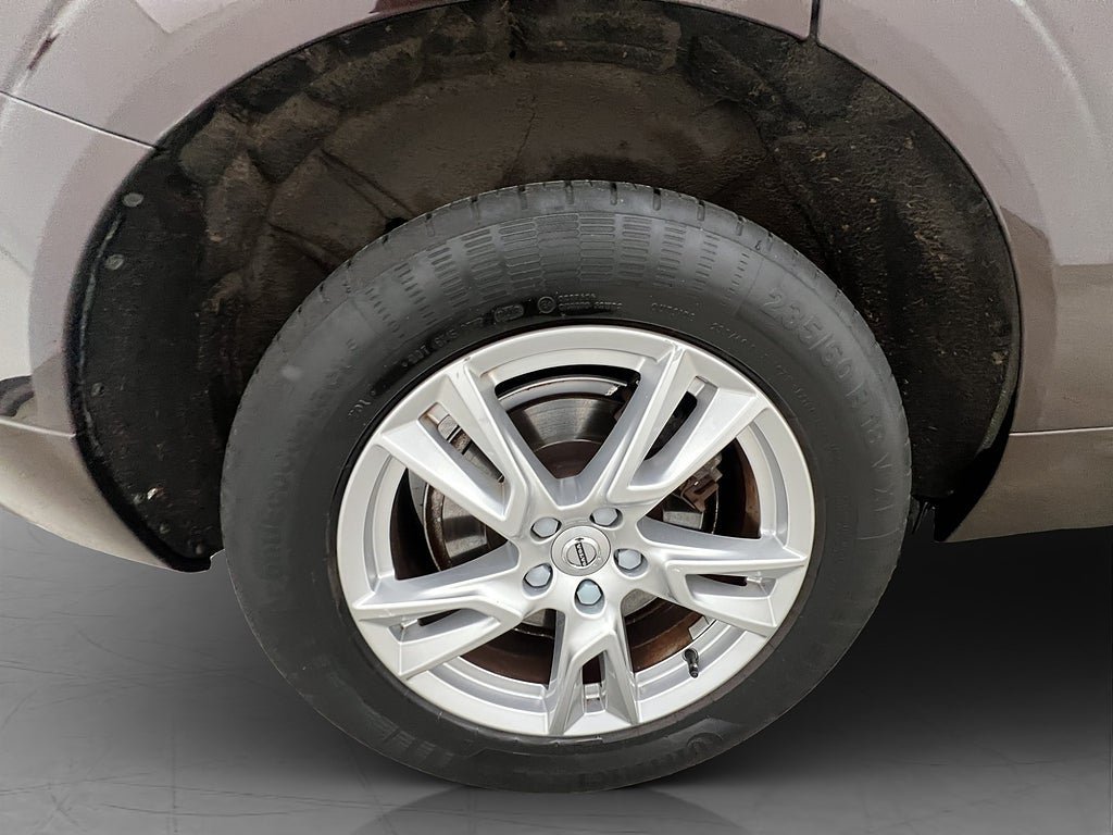 Vehicle Image 33