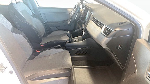 Vehicle Image 21