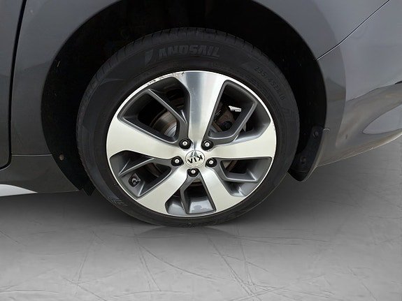 Vehicle Image 37