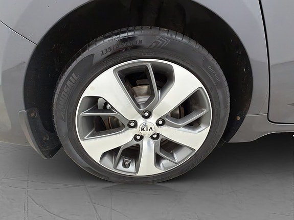 Vehicle Image 38