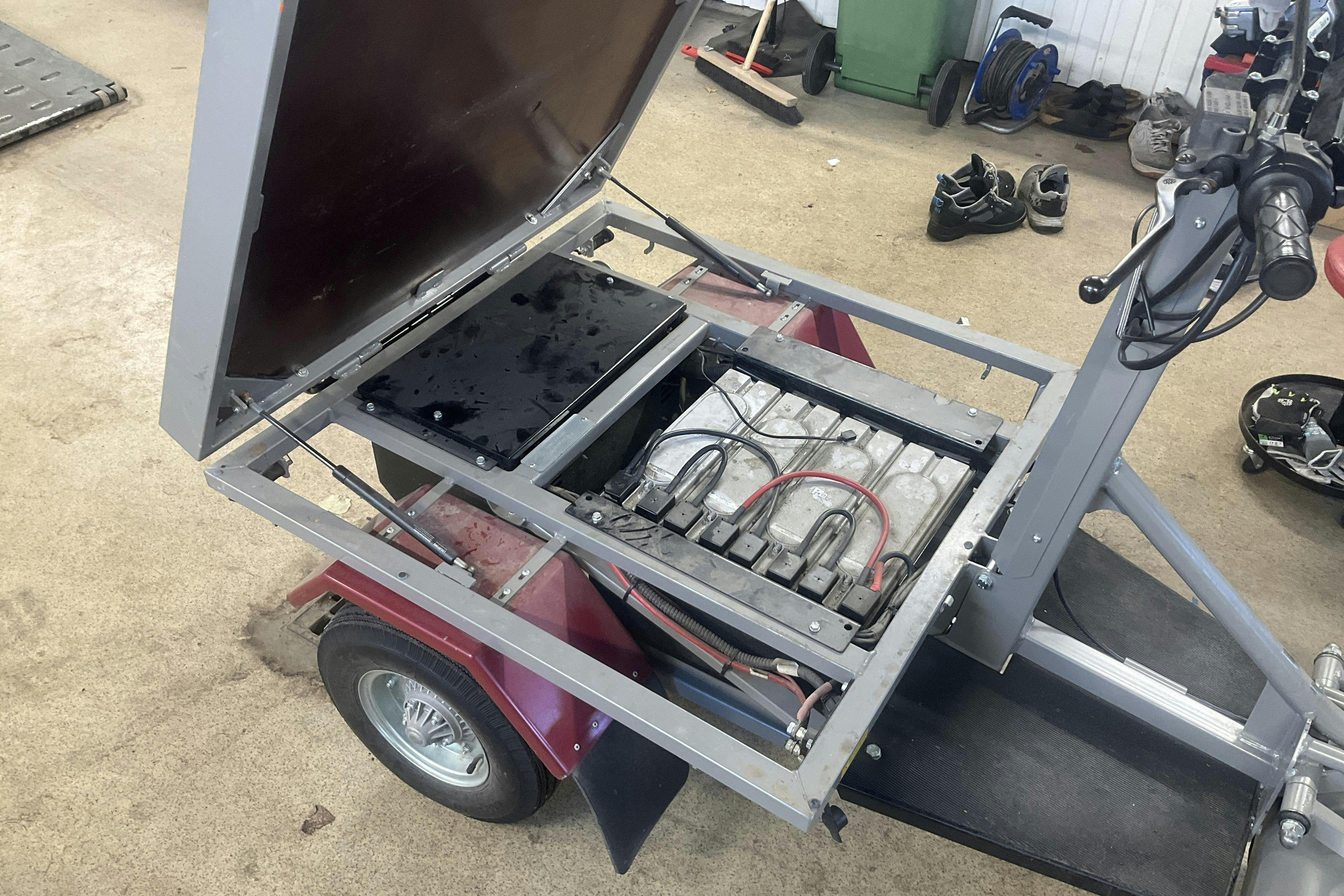 Vehicle Image 6