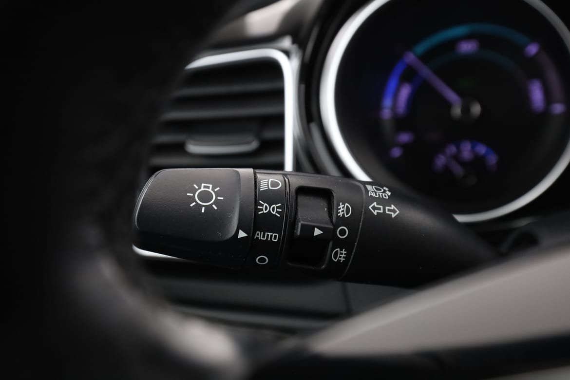 Vehicle Image 35