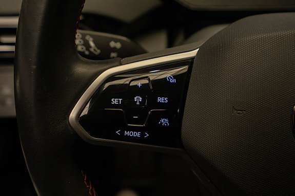 Vehicle Image 27