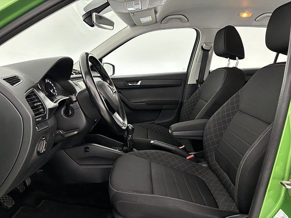 Vehicle Image 17
