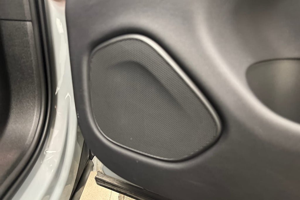 Vehicle Image 22