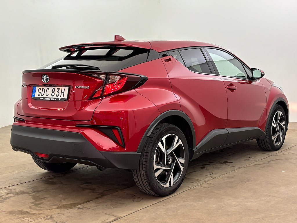 Vehicle Image 6