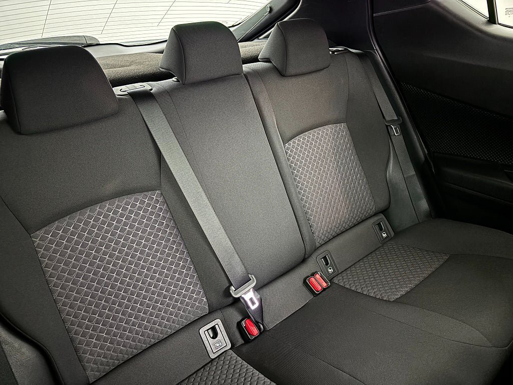 Vehicle Image 23