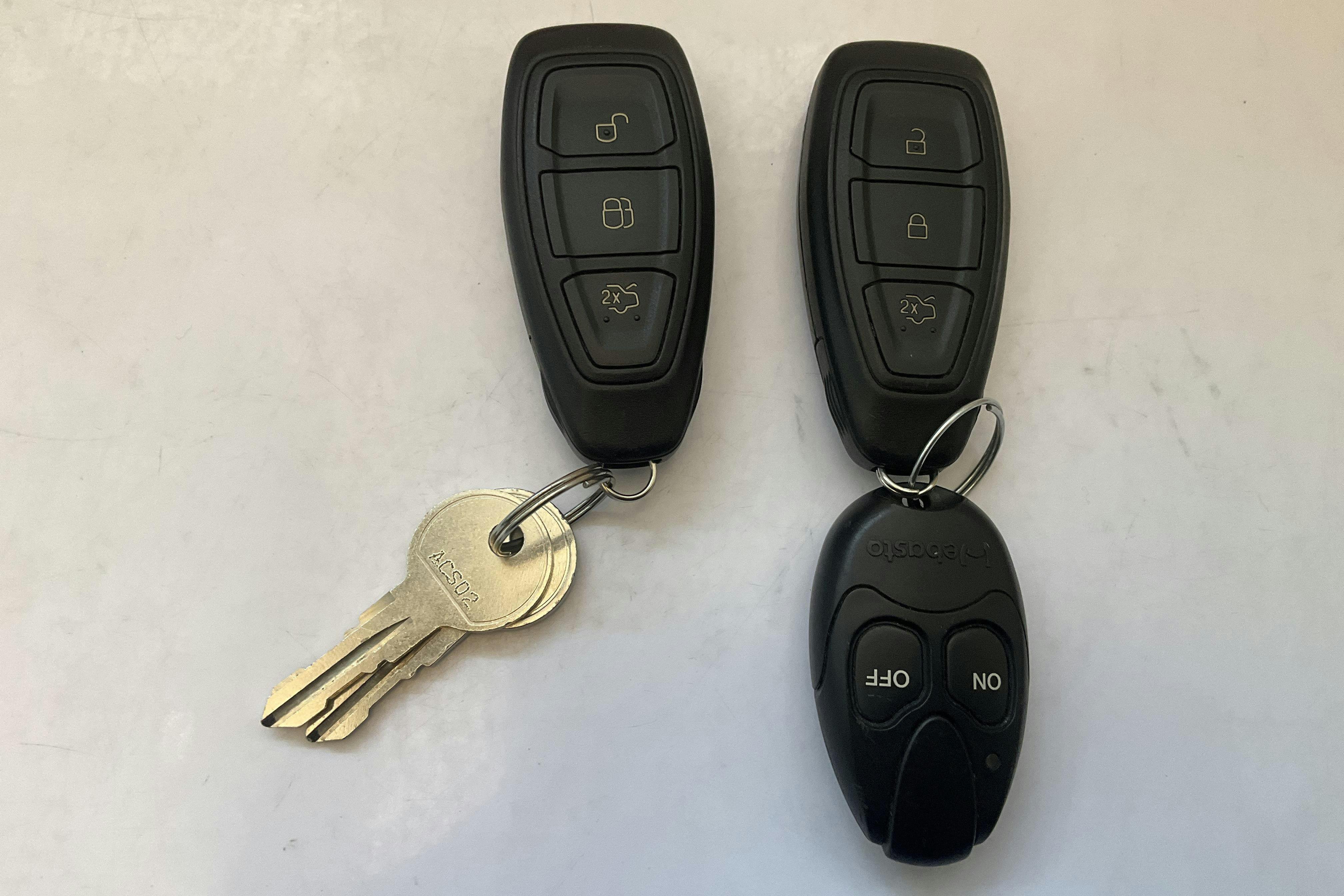 Vehicle Image 14
