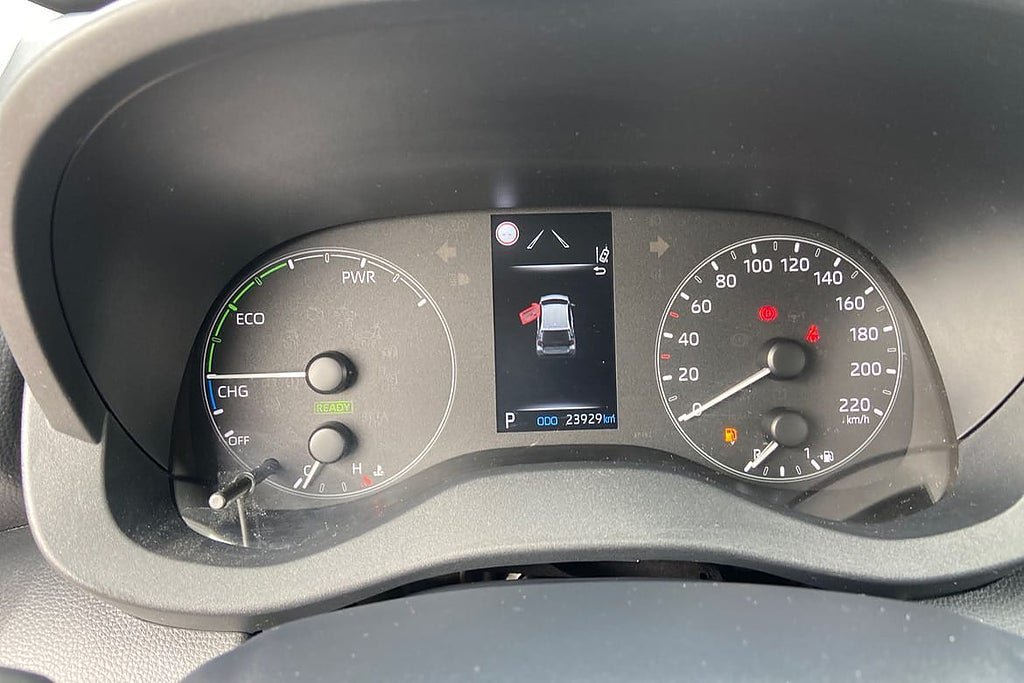 Vehicle Image 16