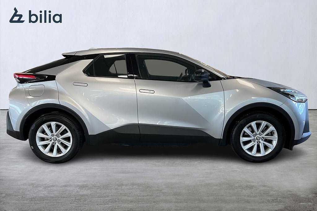 Vehicle Image 18