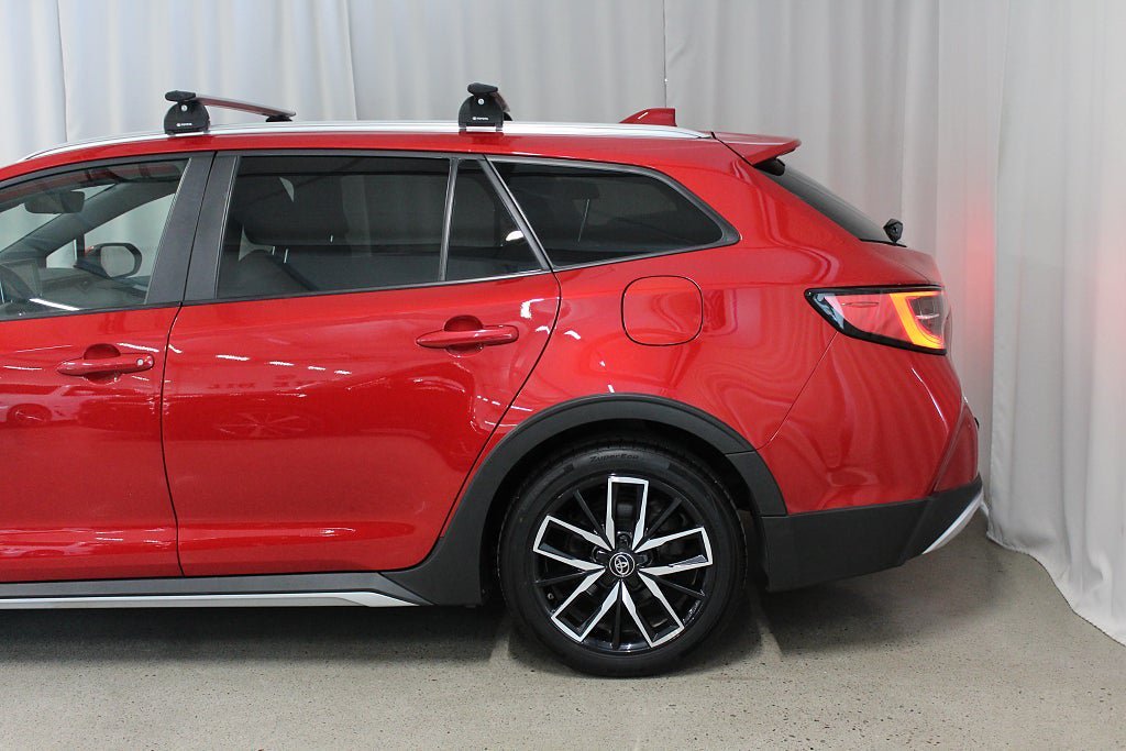Vehicle Image 8
