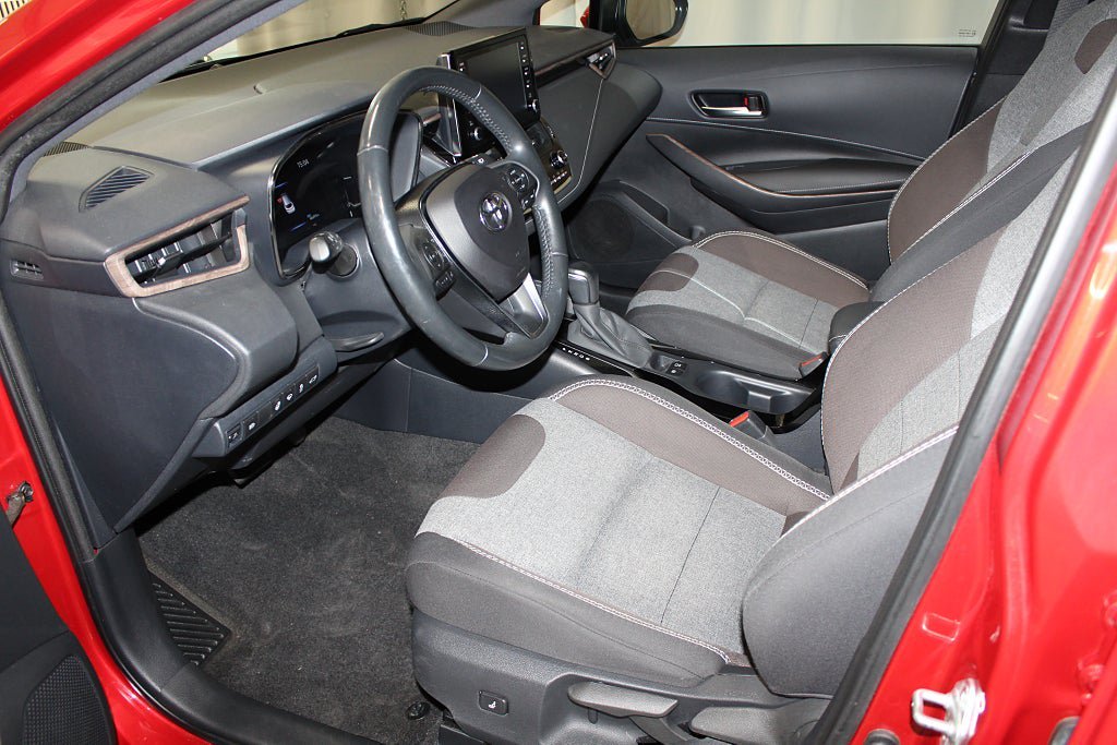 Vehicle Image 19