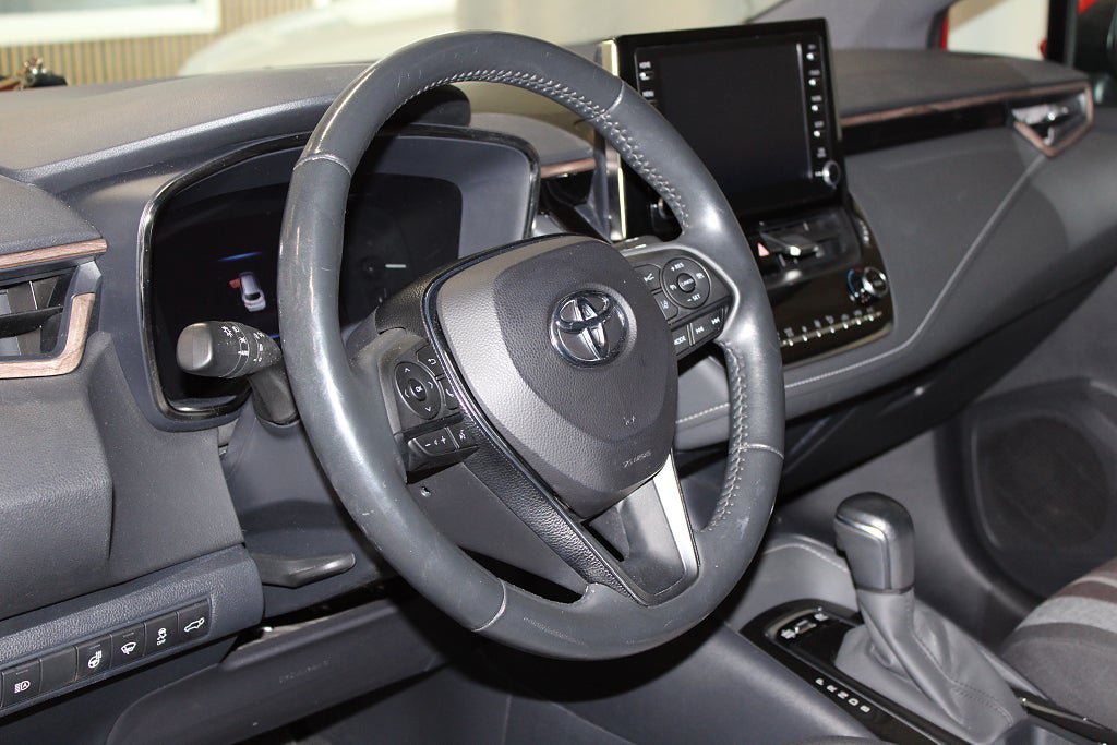 Vehicle Image 21